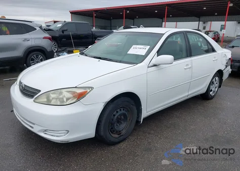2005 Toyota Camry Le z USA, uszkodzony, nr VIN 4T1BE32K25U563900